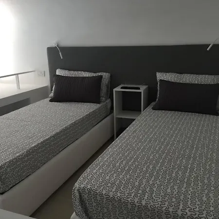 카스텔피다르도 아파트먼트 아파트 *