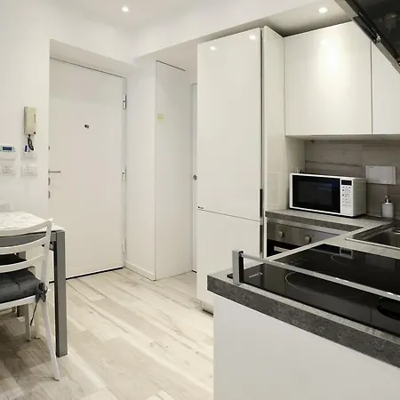 Castelfidardo * Roma